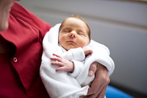 „Ab sofort wieder für alle Mamas von Neugeborenen da“