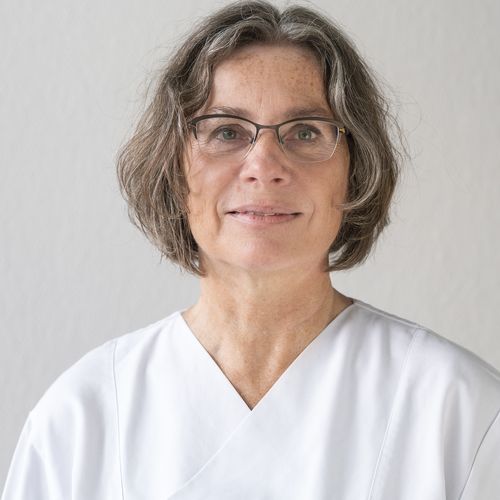 Dr. med. Blanka Hauser Fachärztin für Psychiatrie und Psychotherapie