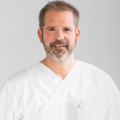 Dr.Hochreuther